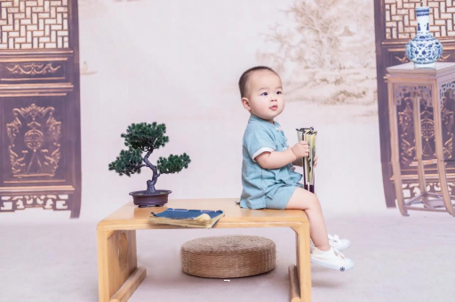 成都试管代怀宝宝嘴里有痰