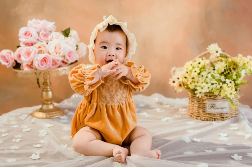 成都试管代怀宝宝打喷嚏是什么原因